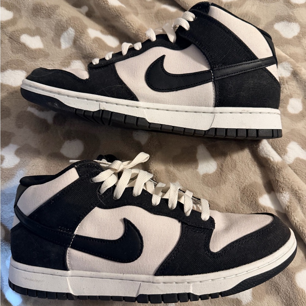 Nike mid dunk canvas Black and Cream High-Top Sneakers